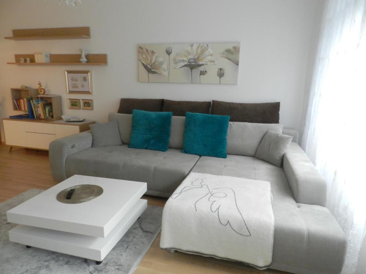 Ferienwohnung Danubia Линц Экстерьер фото